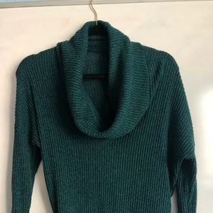 Green women’s sweater